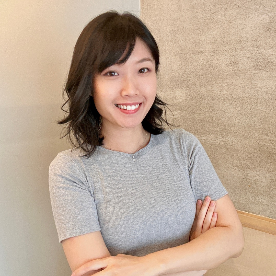 朗培教育中文作文導師 Miss Lui
